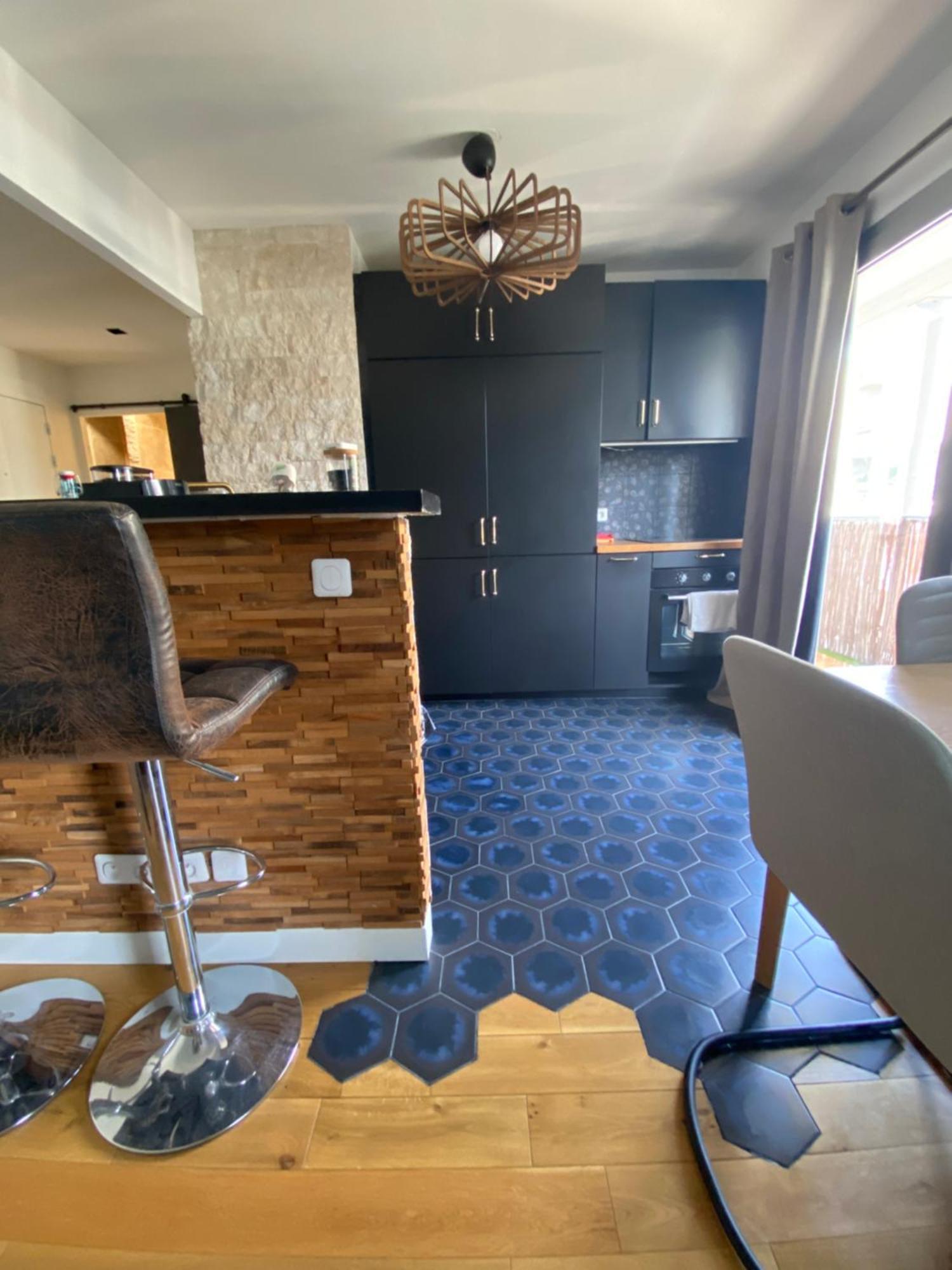 Appartement Cocooning, Design, Confort & Balcon Saint-Denis  Eksteriør bilde